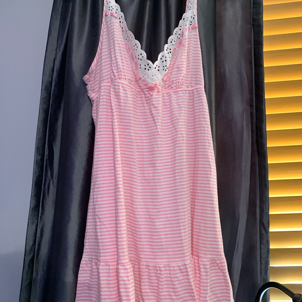 Victoria’s Secret night gown